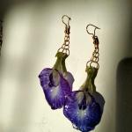 Resin jewellery